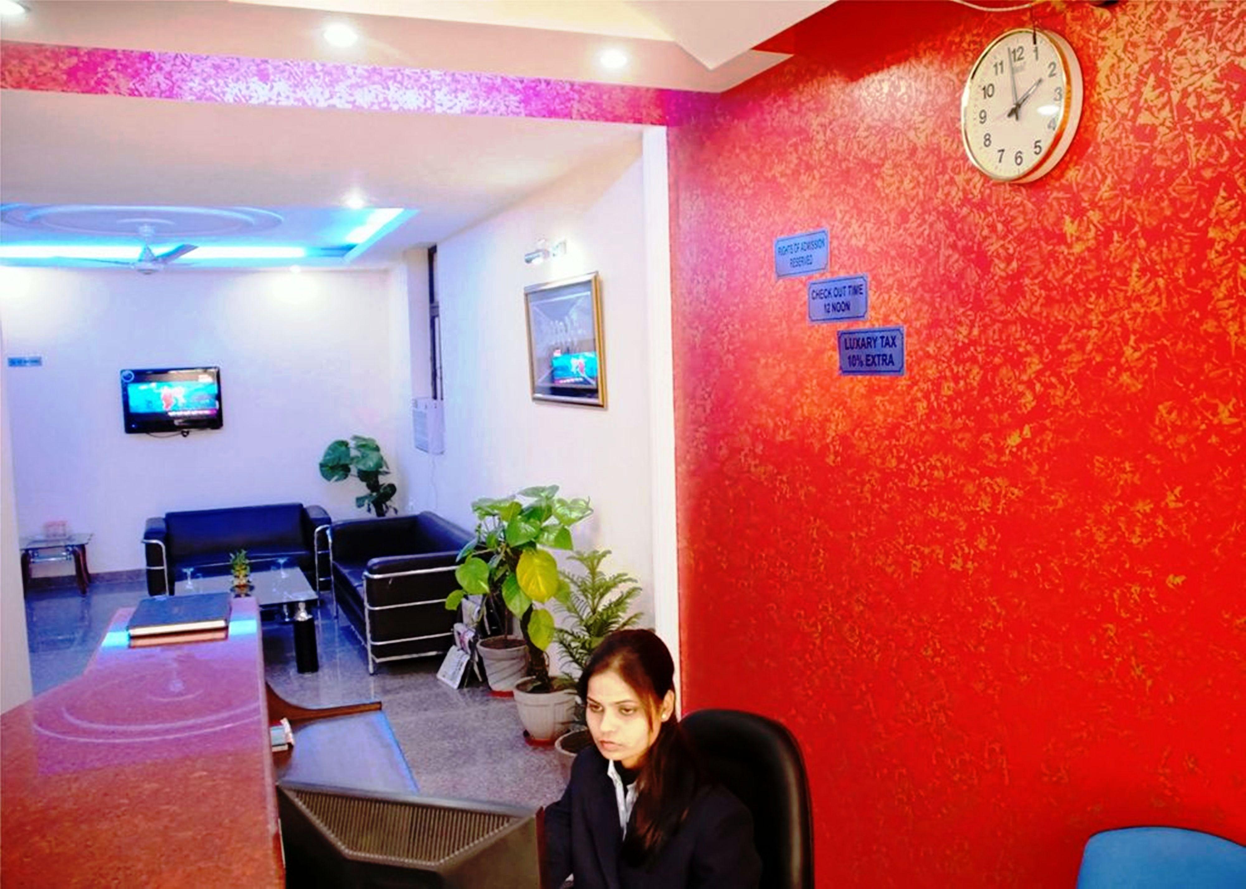 แอร์พอร์ต โฮเทล มายังค์ เรซิเดนซี Bed & Breakfast นิวเดลี ภายนอก รูปภาพ