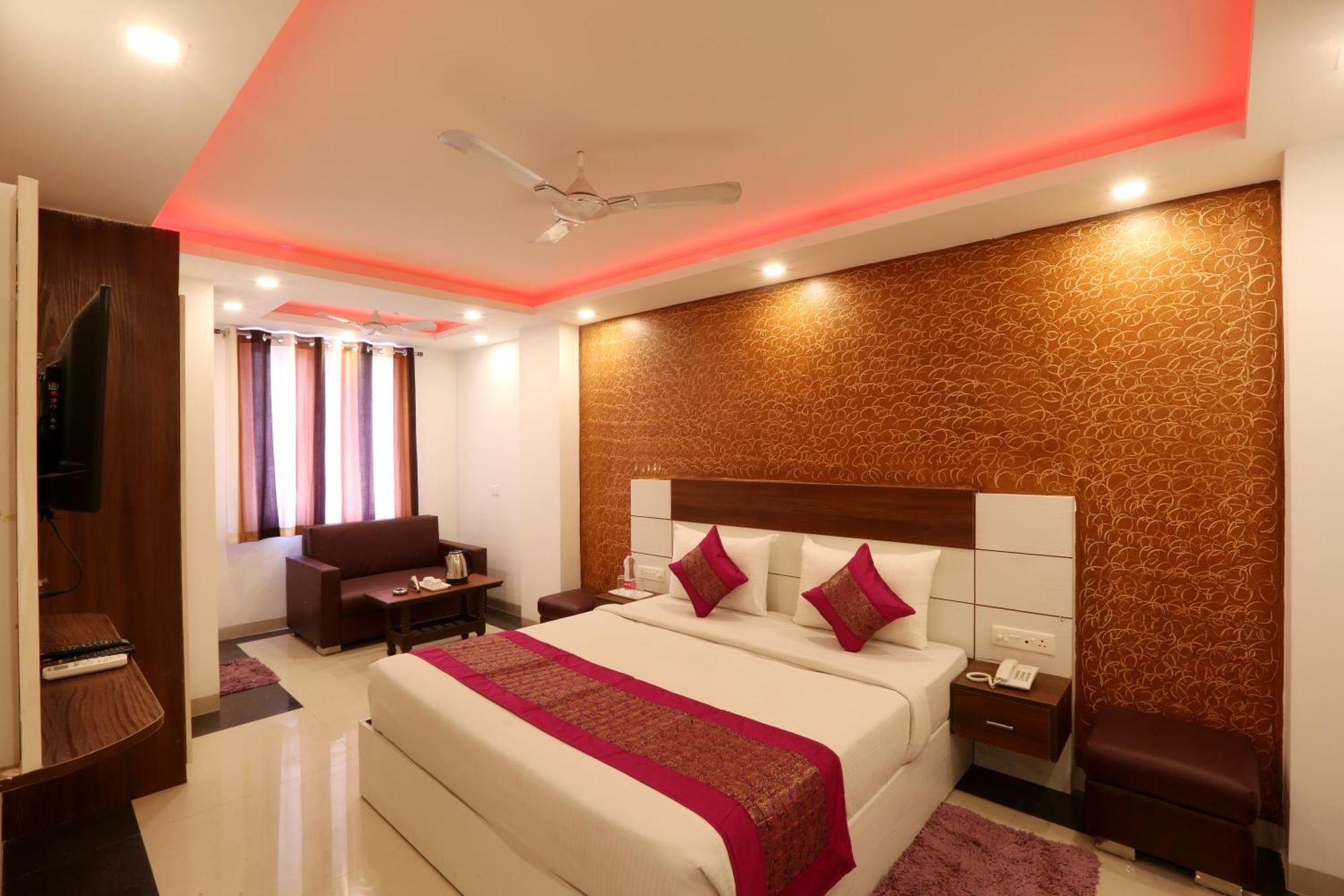 แอร์พอร์ต โฮเทล มายังค์ เรซิเดนซี Bed & Breakfast นิวเดลี ภายนอก รูปภาพ