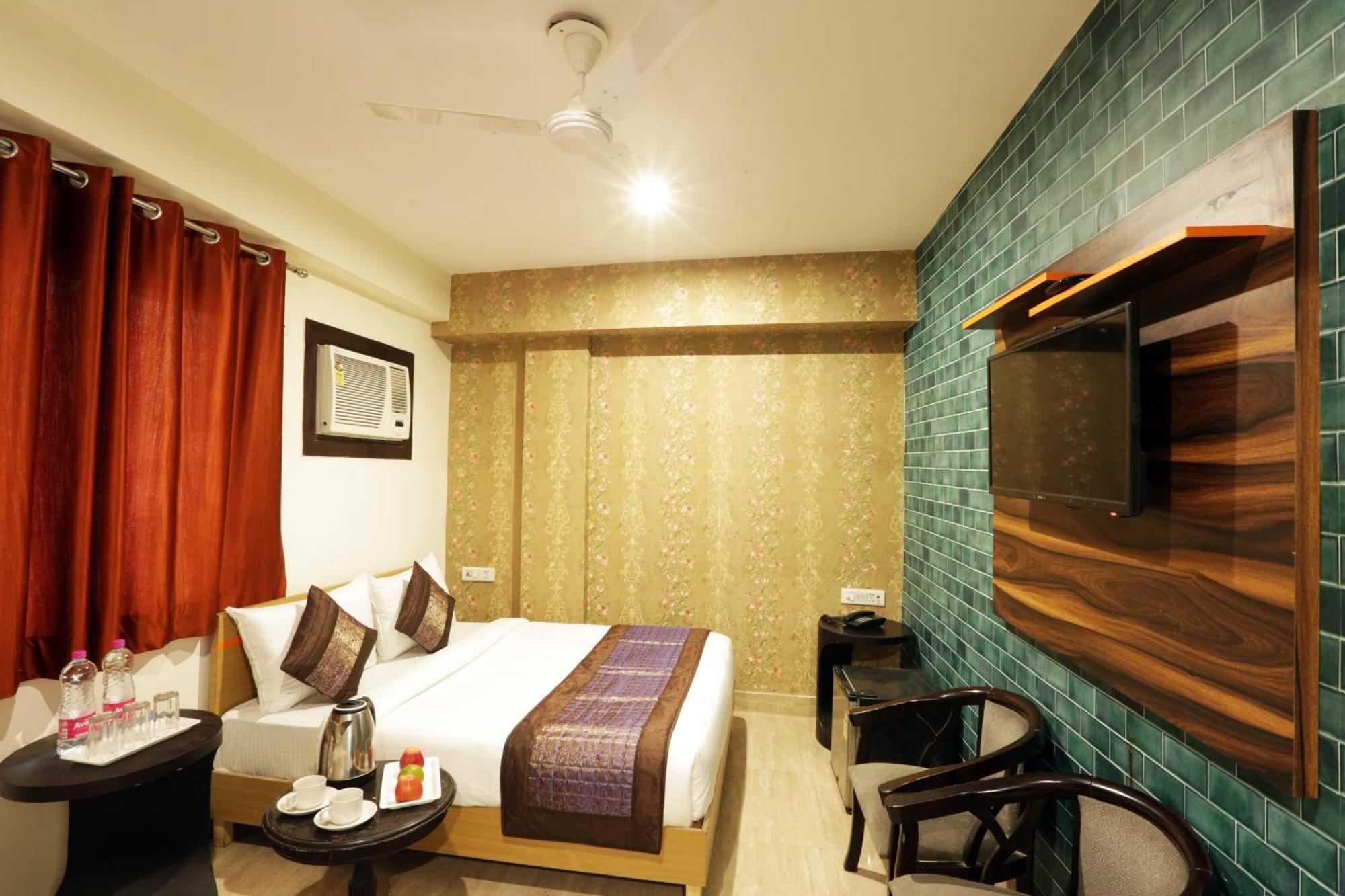 แอร์พอร์ต โฮเทล มายังค์ เรซิเดนซี Bed & Breakfast นิวเดลี ภายนอก รูปภาพ