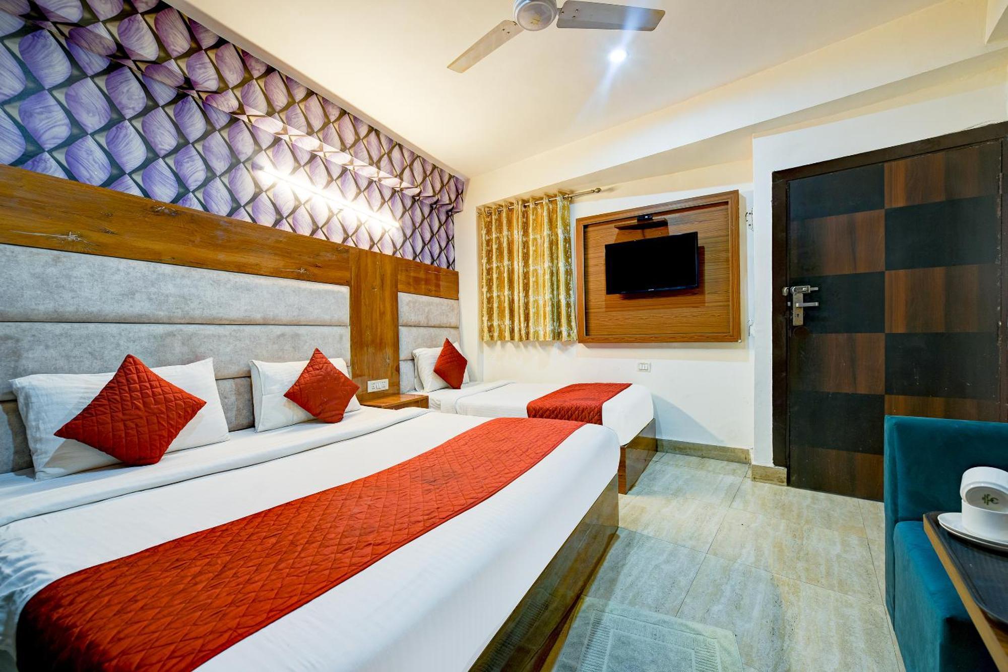 แอร์พอร์ต โฮเทล มายังค์ เรซิเดนซี Bed & Breakfast นิวเดลี ภายนอก รูปภาพ