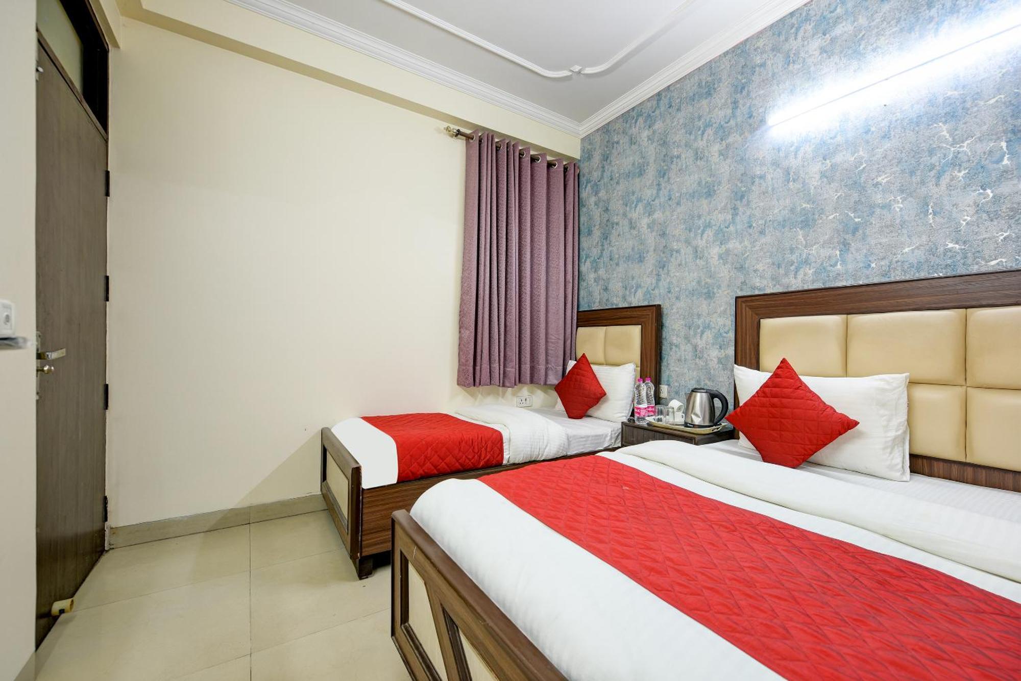 แอร์พอร์ต โฮเทล มายังค์ เรซิเดนซี Bed & Breakfast นิวเดลี ภายนอก รูปภาพ